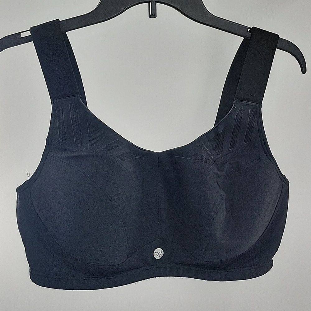 Livi Active Black Supportive Bra with Adjustable Straps NWOT